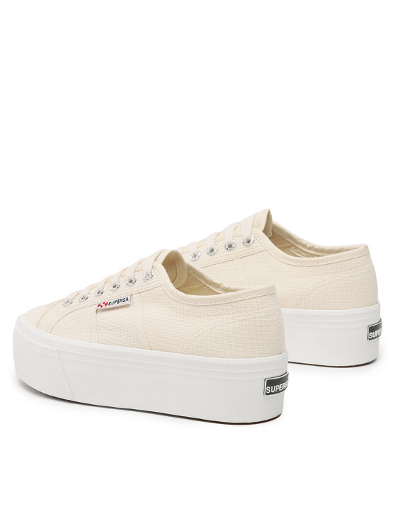 Superga with clearance platform