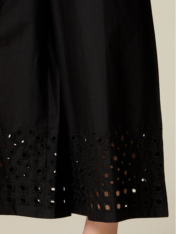 Oltre Oltre Pantaloni di tessuto P00NJ002435N033 Nero Baggy Fit