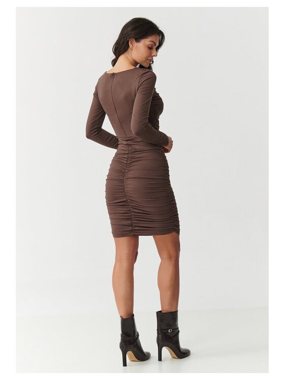Makadamia Makadamia Sukienka codzienna M899 Brązowy Fitted Fit