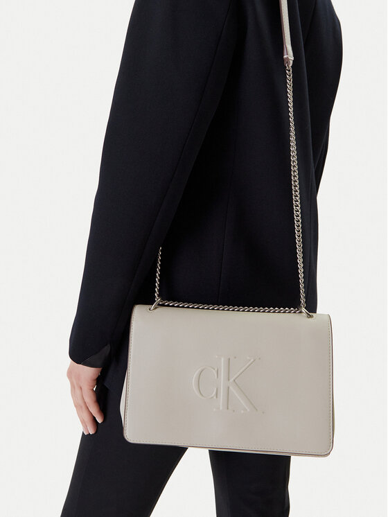 Calvin Klein Jeans Calvin Klein Jeans Geantă Sculpted Ew Flap25 Shoulder Bag LV04K3035G Alb