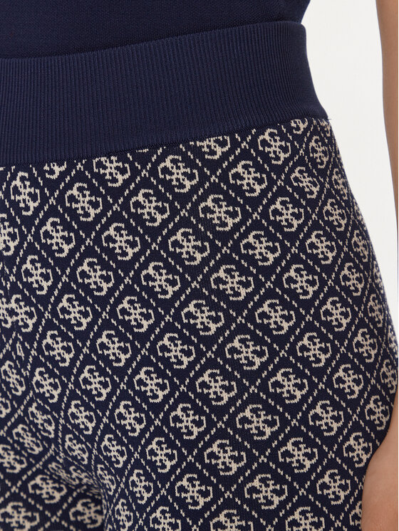 Guess Guess Szövet rövidnadrág W4GZ32 Z37K0 Sötétkék Slim Fit