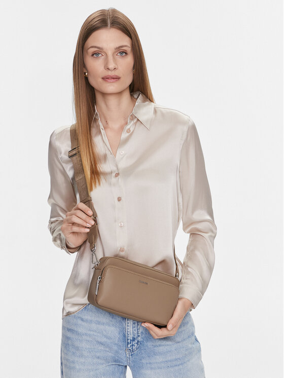 Calvin Klein Calvin Klein Torbica Ck Must Camera Bag W/Pckt Lg K60K608410 Bež