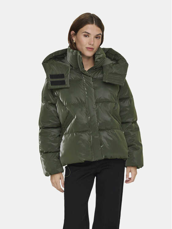 ONLY ONLY Kurtka zimowa Bergen 15351969 Zielony Oversize