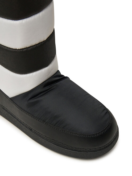 LOVE MOSCHINO LOVE MOSCHINO Schneeschuhe JA24302G0LISG00A Schwarz