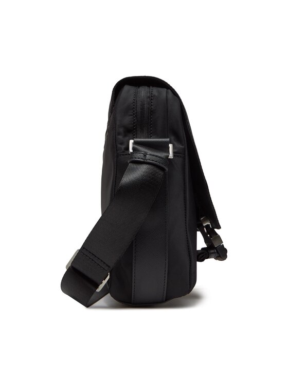 Guess Umhangetasche Certosa Nylon Eco HMECRN P4162 Schwarz