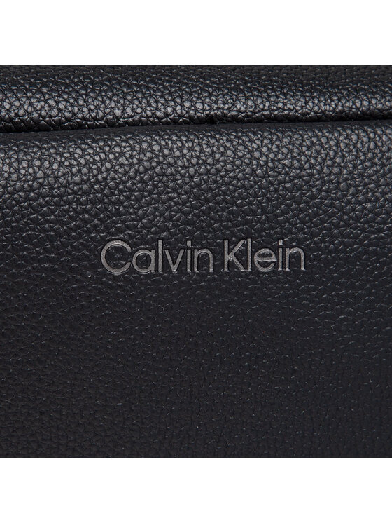 Calvin Klein Calvin Klein Neseser Warmth Washbag K50K507347 Crna