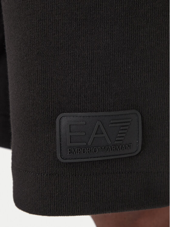 EA7 Emporio Armani EA7 Emporio Armani Szorty sportowe 7M001365 AF22262 UC001 Czarny Regular Fit