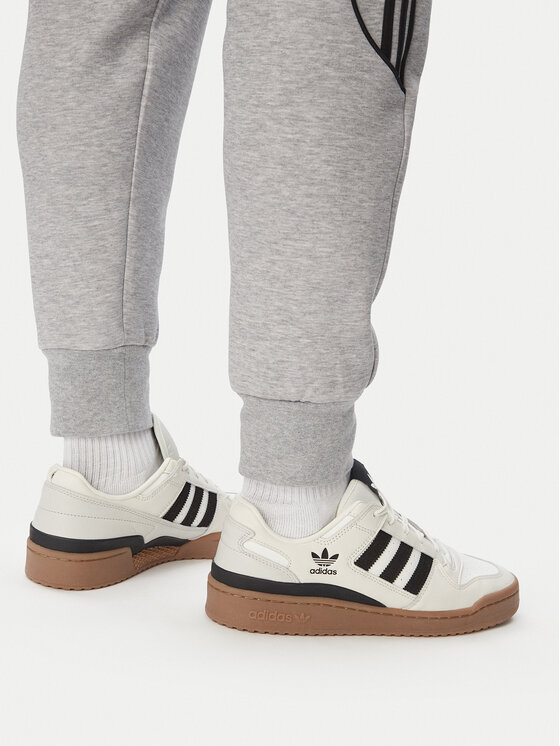 adidas adidas Jogginghose Spacer Teamgeist 26 Cutline Cuffed KR7072 Grau Regular Fit
