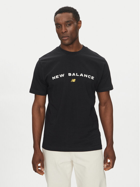 New Balance New Balance T-shirt Reimagined Graphic MT51506 Crna Relaxed Fit