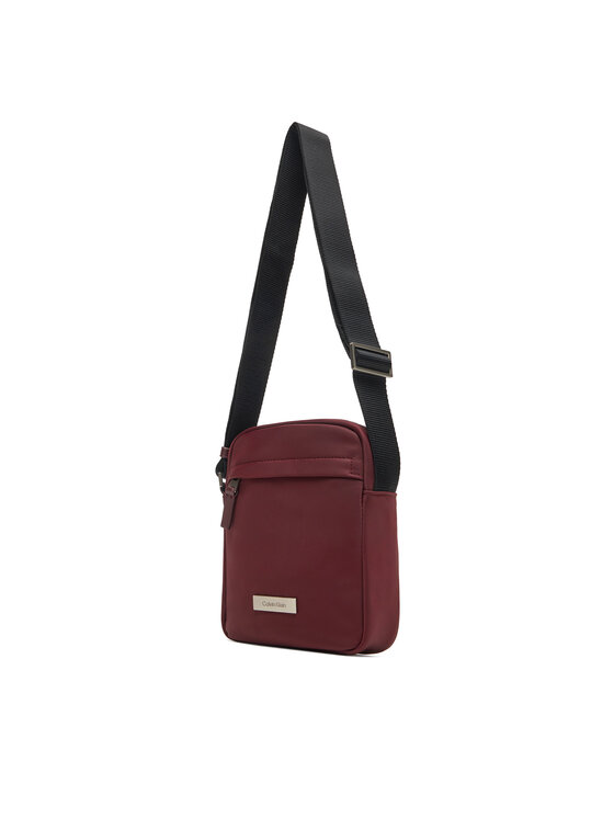 Calvin Klein Calvin Klein Мъжка чантичка Sleek Reporter LV04D3180G Бордо