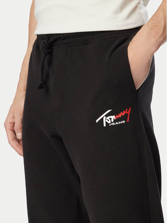 Tommy Jeans Tommy Jeans Spodnji del trenirke DM0DM23903 Črna Regular Fit
