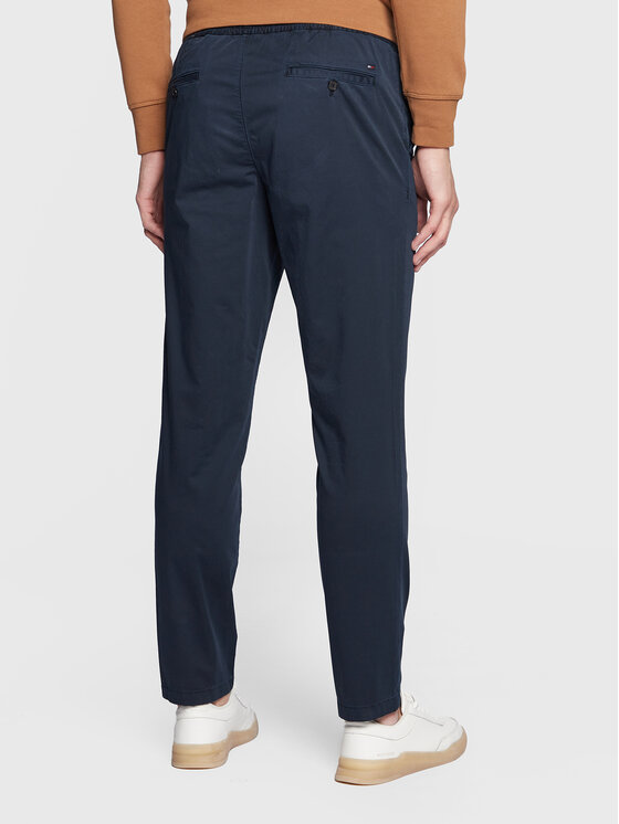 Tommy Hilfiger Tommy Hilfiger Pantaloni di tessuto Chelsea Satin MW0MW29651 Blu scuro Relaxed Fit