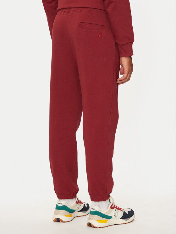 United Colors Of Benetton United Colors Of Benetton Spodnji del trenirke 342ZUF01D Bordo rdeča Regular Fit