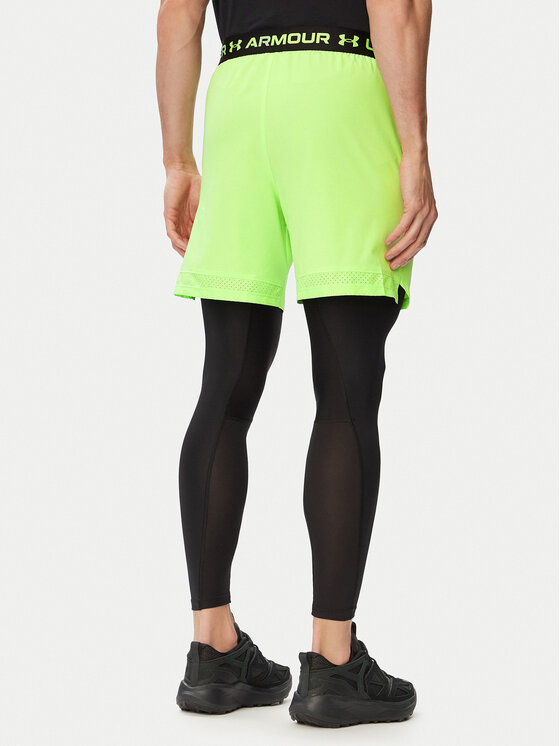 Under Armour Under Armour Pantaloncini sportivi Vanish Woven 6in 1373718 Verde chiaro Regular Fit