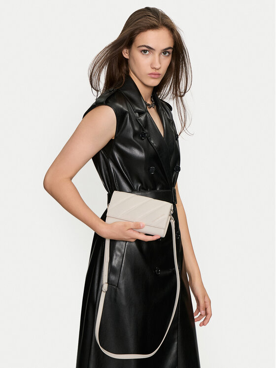 Calvin Klein Jeans Calvin Klein Jeans Ročna torba Quil Ted Longfold K60K612257 Bela