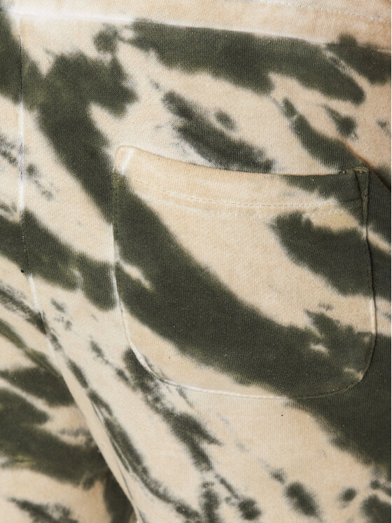 Alpha Industries Alpha Industries Szorty sportowe Tie Dye 106361 Zielony Regular Fit