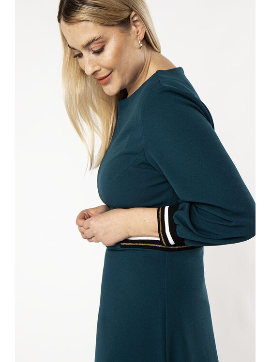 QUIOSQUE QUIOSQUE Každodenné šaty PUFFY DRESS Zelená Regular Fit