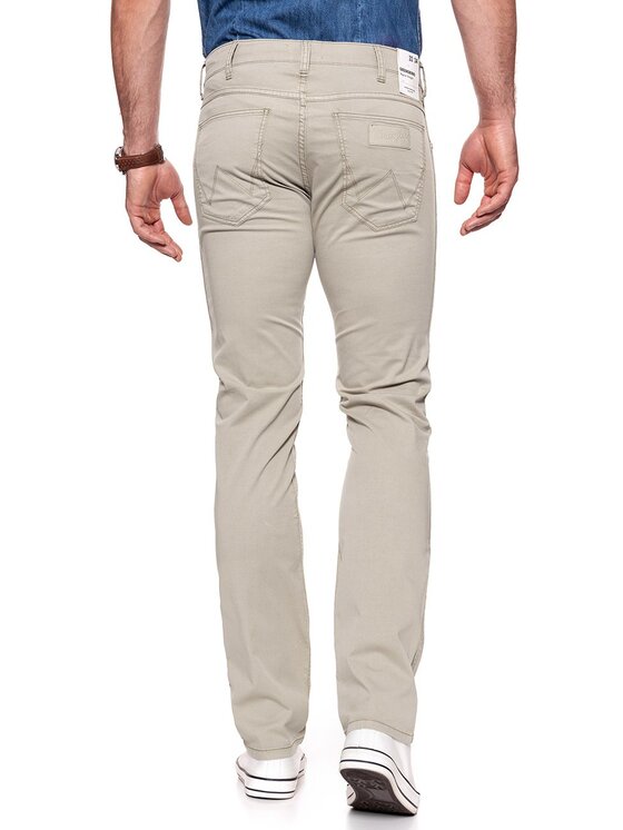 Wrangler Wrangler Spodnie materiałowe GREENSBORO Beżowy Straight Fit