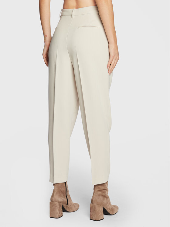 Bruuns Bazaar Bruuns Bazaar Spodnie materiałowe Cindysus Dagny BBW2393 Écru Loose Fit
