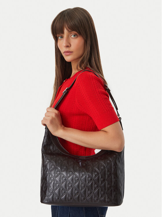 Calvin Klein Дамска чанта Emblem Aop Debossed Medium Shbag LV04F3875G Кафяв