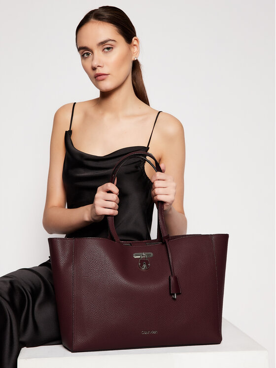 Calvin Klein Borsetta Shopper W Det Lap Sleeve K60K607047 Bordeaux Modivo
