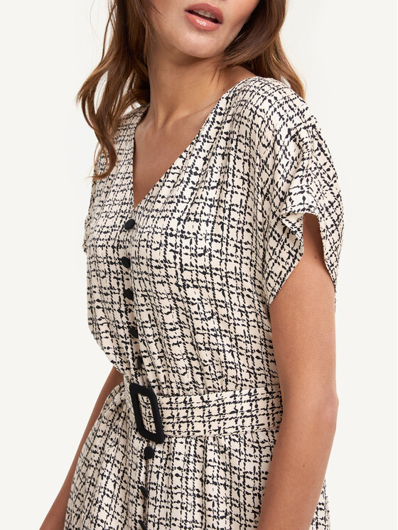 KMX KMX Sukienka koktajlowa 923240001 Beżowy Fitted Fit