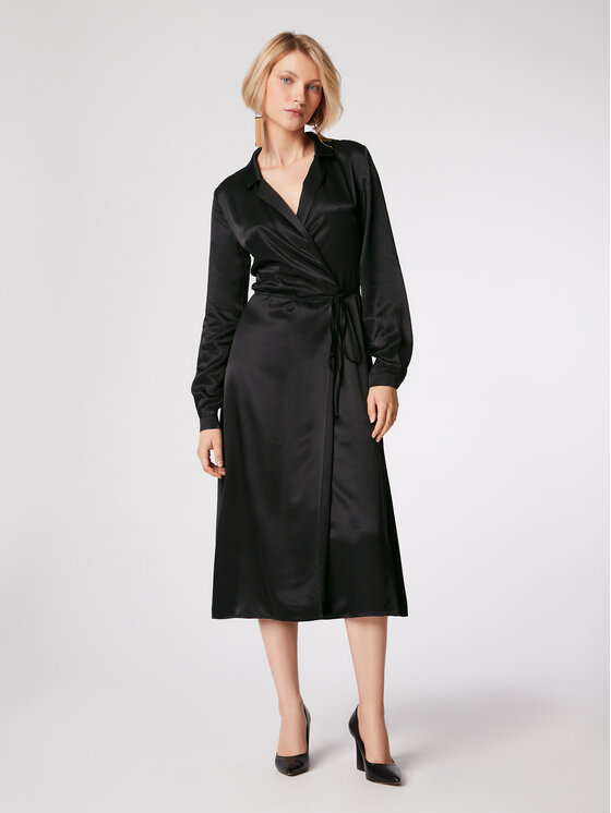Simple Vsakodnevna obleka SUD514-01 Črna Relaxed Fit