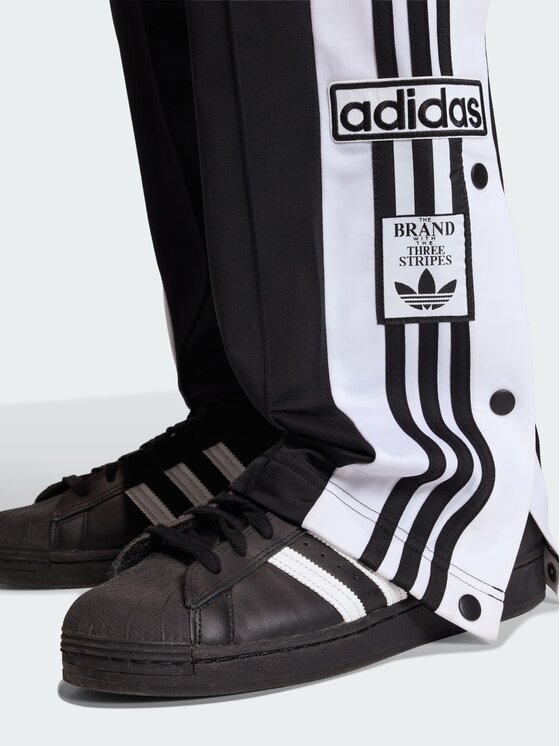 adidas adidas Spodnie dresowe 159165 Czarny Loose Fit