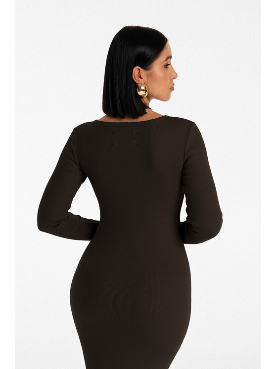 Nudyess Nudyess Vestito di maglia Isla midi z prążka Marrone Fitted Fit