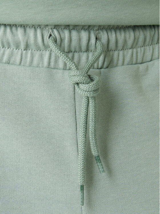 EA7 Emporio Armani EA7 Emporio Armani Pantaloni scurți sport 7M001414 AF22266 U7243 Verde Regular Fit