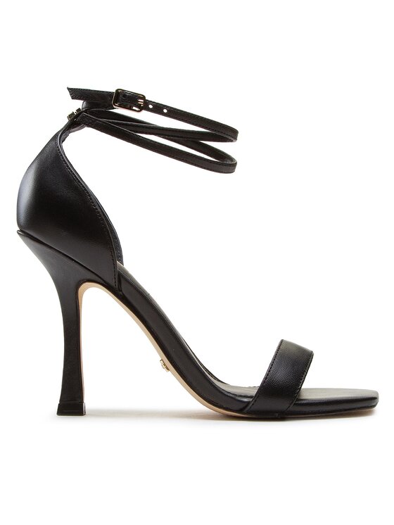 Sandali Guess