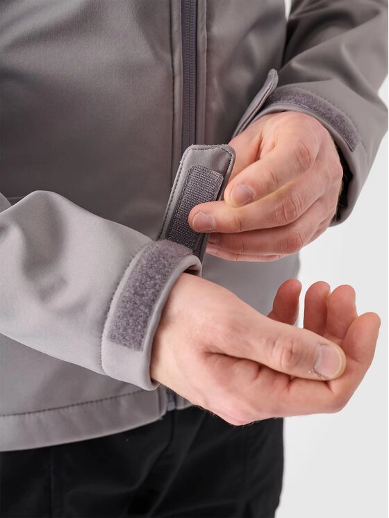 4F 4F Kurtka softshell NOSH4SFM001B-25S Szary Regular Fit