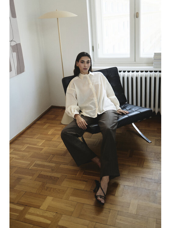 Entelier Entelier Koszula lekko transparentna Biały Modern Relaxed Fit