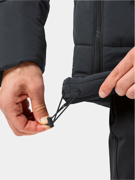 Jack Wolfskin Jack Wolfskin Žieminė striukė Karolinger Jkt 1207831 Juoda Regular Fit