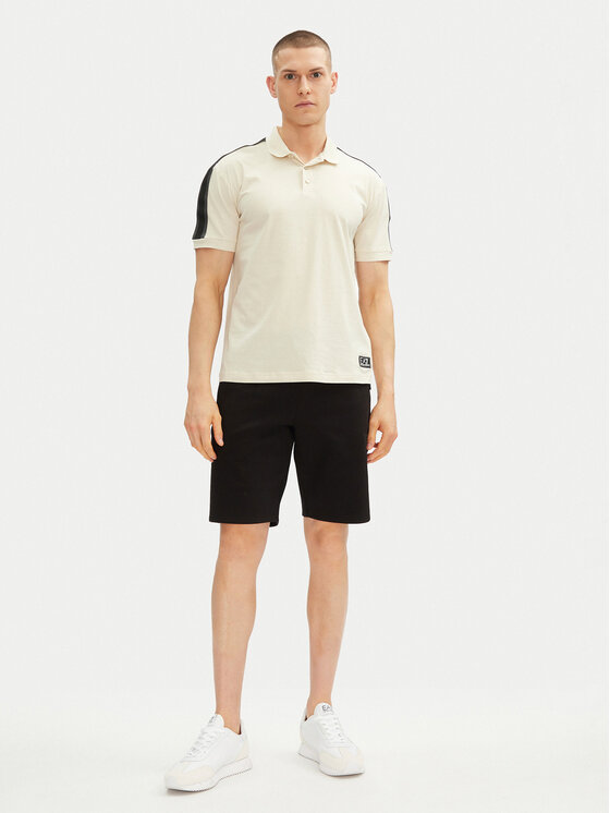 EA7 Emporio Armani EA7 Emporio Armani Pantaloni scurți sport 7M000095 AF12116 UC001 Negru Regular Fit
