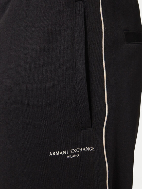 Armani Exchange Armani Exchange Donji dio trenerke XM001358 AF16278 UC001 Crna Regular Fit