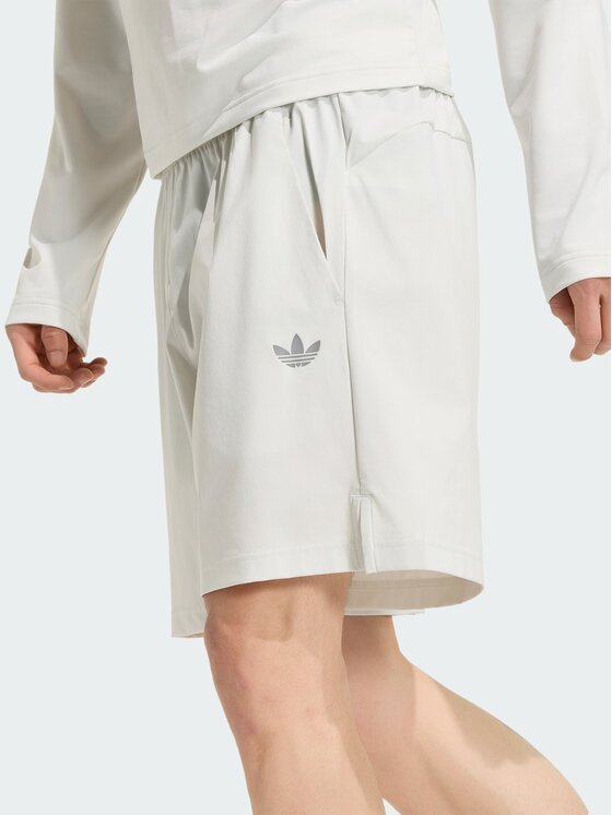 adidas adidas Szorty materiałowe 163192 Szary Regular Fit
