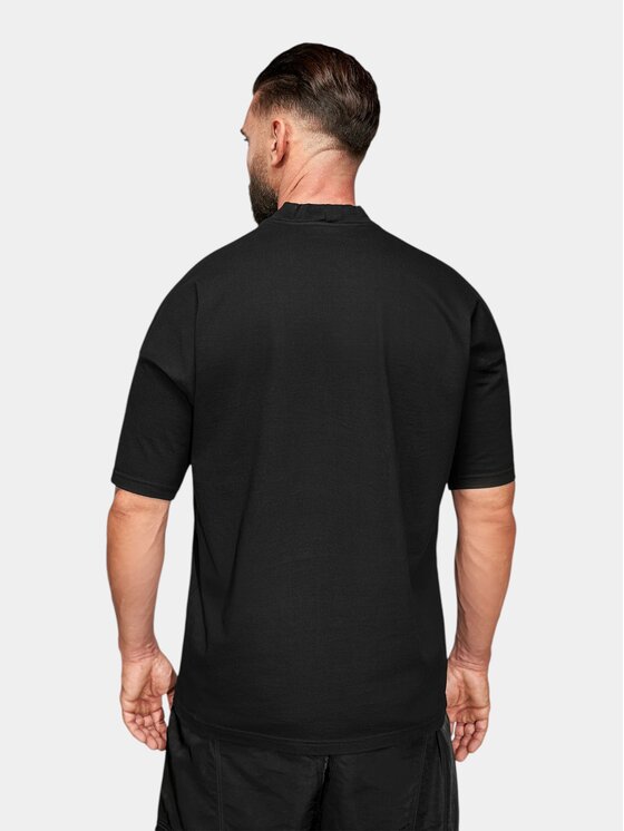 MADE BY SOCIETY MADE BY SOCIETY T-Shirt Volume - T17617 Czarny Basic Fit