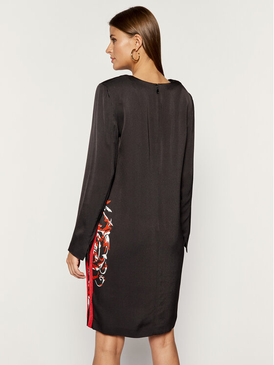 escada kleid schwarz