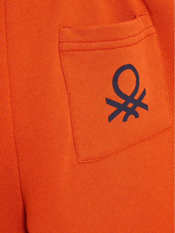 United Colors Of Benetton United Colors Of Benetton Pantaloncini sportivi 3J70G900P Rosso Regular Fit