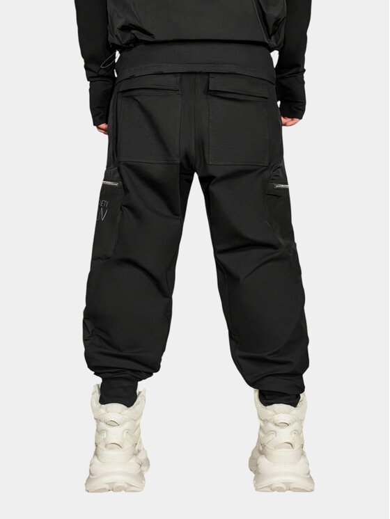 MADE BY SOCIETY MADE BY SOCIETY Spodnie materiałowe Minimal Black Pants - P17646 Czarny Basic Fit