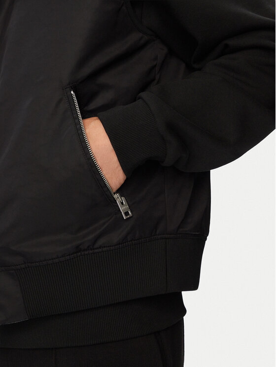 HUGO HUGO Sportski prsluk Bicko2641 50567296 Crna Regular Fit
