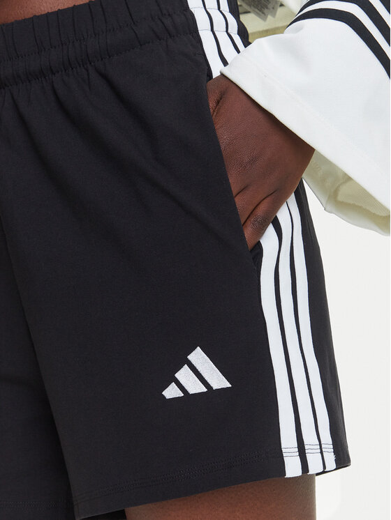 adidas adidas Sportiniai šortai Essentials 3-Stripes JD0908 Juoda Regular Fit