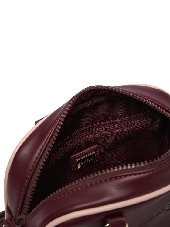 Guess Guess Kabelka V6BZ03 W4541 Bordová