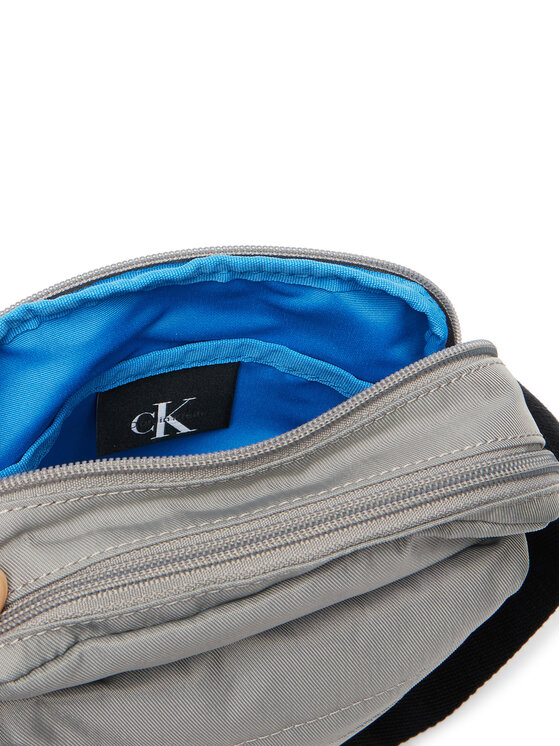 Calvin Klein Calvin Klein Brašna Bold Reporter LV04D3421G Šedá