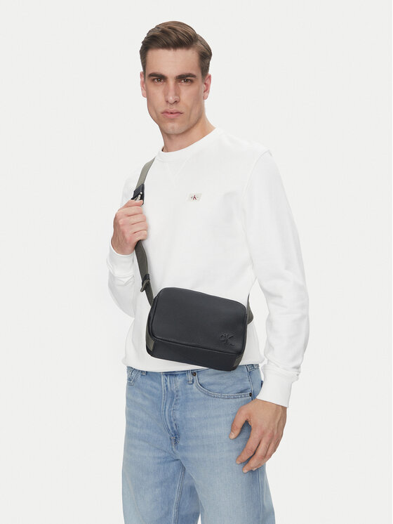 Calvin Klein Jeans Calvin Klein Jeans Crossover torbica Cargo Camera Bag LV04G3081G Crna