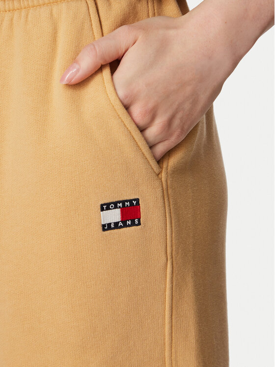 Tommy Jeans Tommy Jeans Melegítő alsó Badge DW0DW23536 Bézs Regular Fit