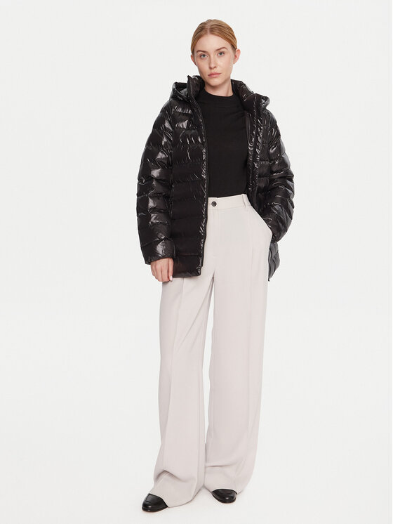 Calvin Klein Calvin Klein Zimska jakna LV044D542G Črna Regular Fit