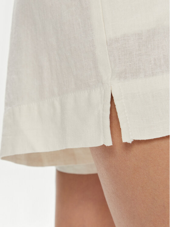 Gap Gap Kratke hlače 582942-02 Écru Regular Fit