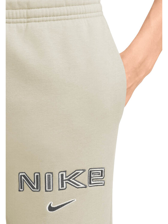 Nike Nike Spodnie materiałowe HM9757 Biały Regular Fit